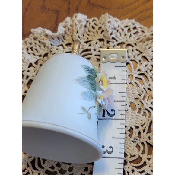 White Dinner Bell 3D Floral Made in Japan Collectible Decorative Ceramic - Picture 2 of 9